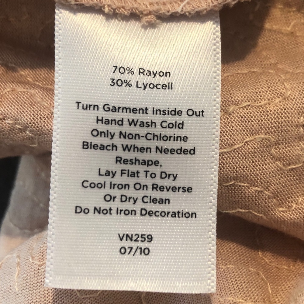 Talbots sparkly nude sequin sleeveless tank top size XS petite - Picture 4 of 5